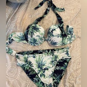 Tommy Bahama bikini